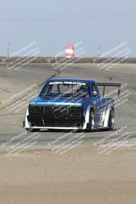 media/Nov-09-2024-GTA Finals Buttonwillow (Sat) [[c24c1461bf]]/Group 2/Session 3 (Outside Grapevine)/